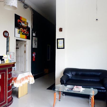 Olive Guest House Bumi Mas Raya Banjarmasin  Bagian luar foto