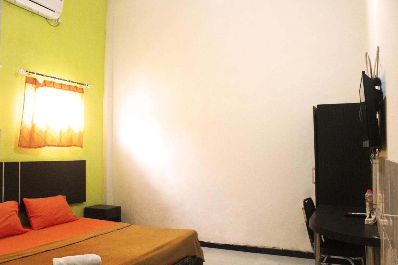 Olive Guest House Bumi Mas Raya Banjarmasin  Bagian luar foto