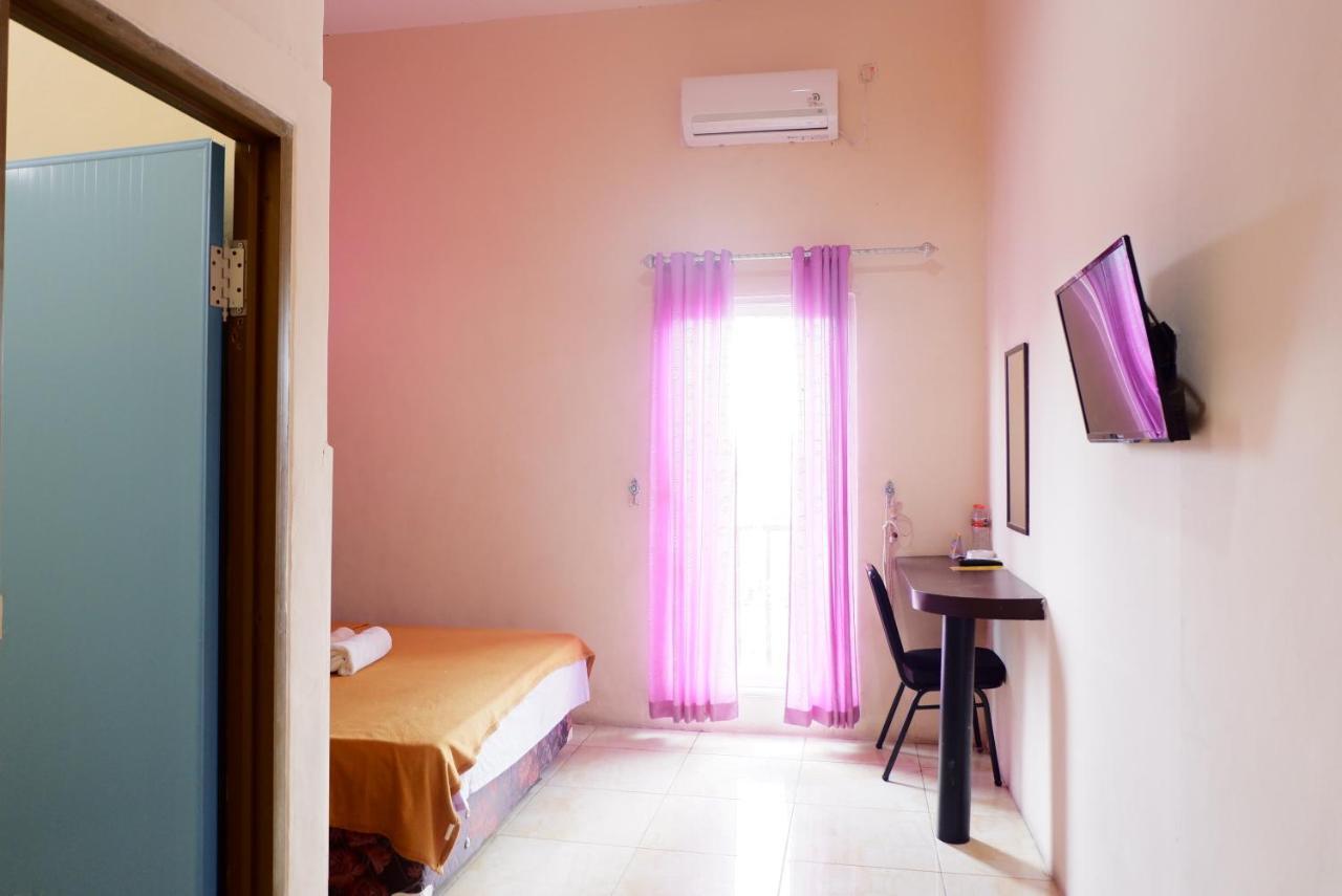 Olive Guest House Bumi Mas Raya Banjarmasin  Bagian luar foto