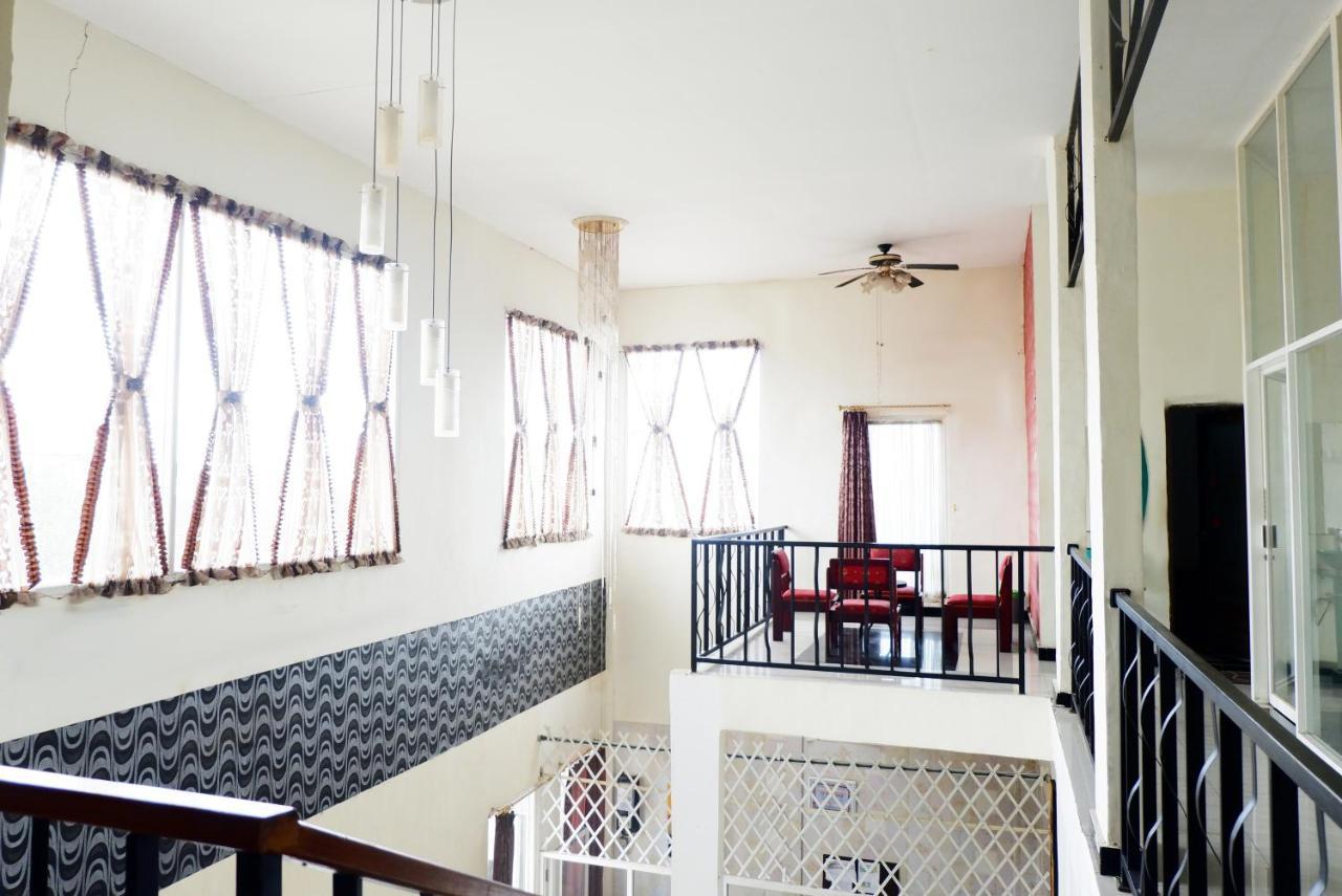 Olive Guest House Bumi Mas Raya Banjarmasin  Bagian luar foto